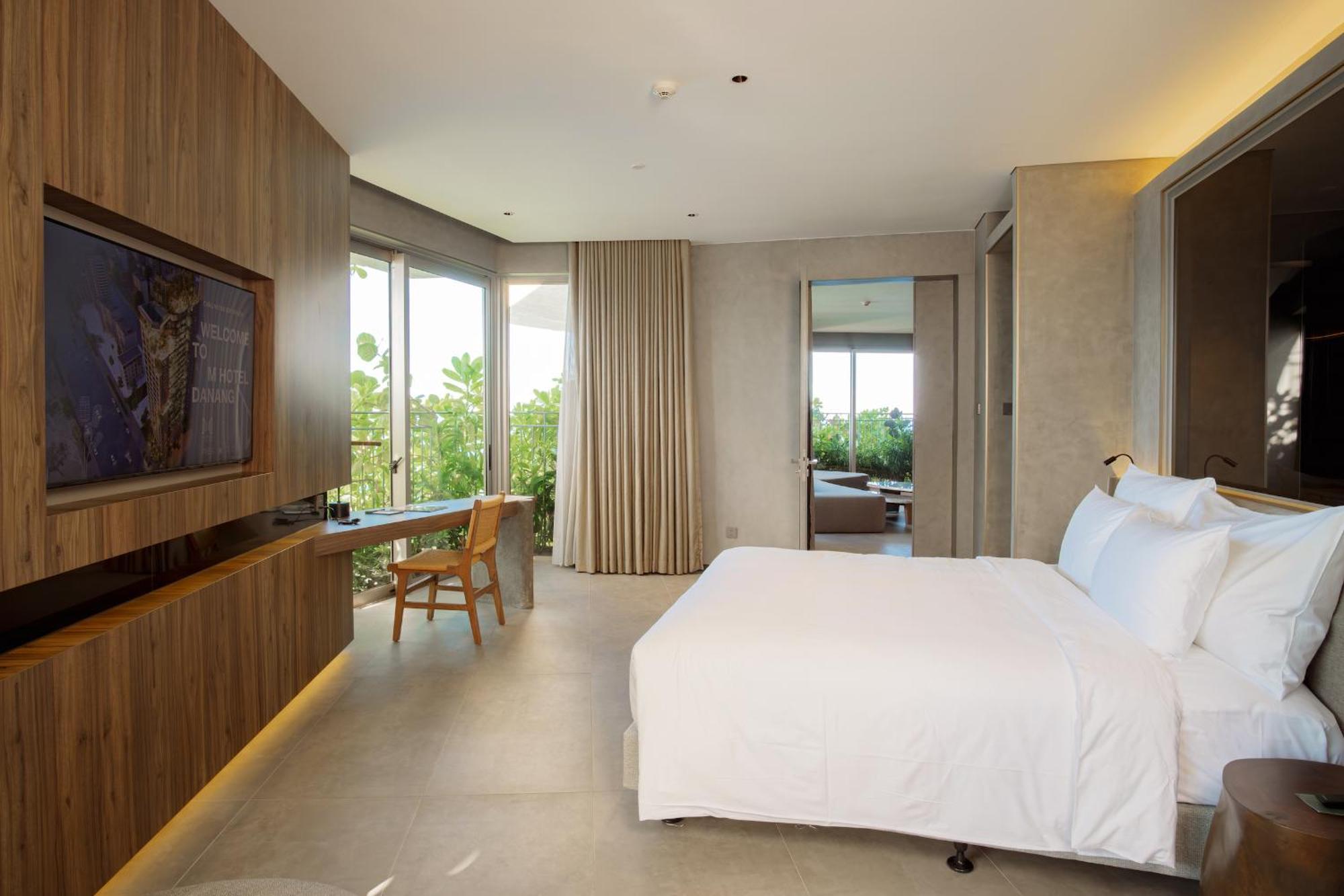 M Hotel Danang Экстерьер фото A bedroom at the hotel